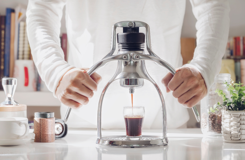 Should You Buy A Manual Espresso Machine? 5 using a manual espresso machine