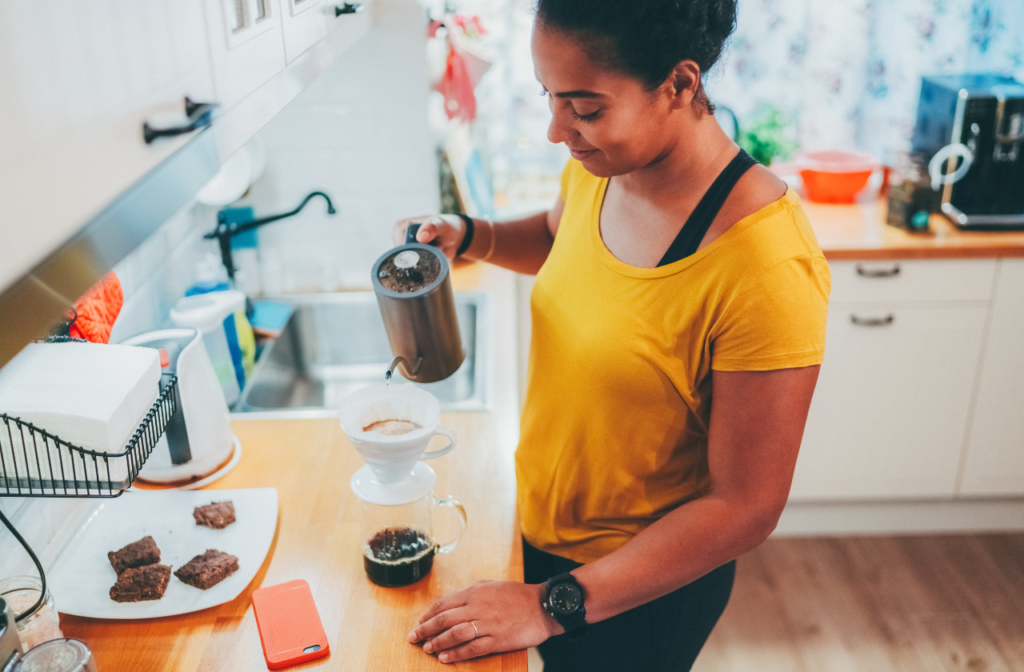 Revolutionizing Your Coffee Game with Fourth Wave Coffee Trends 3 Making coffee at home